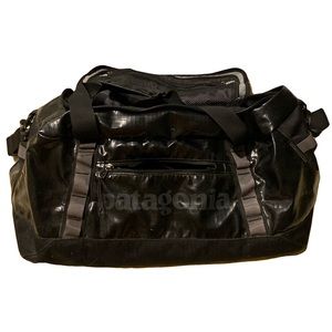 Patagonia Black Hole 45L